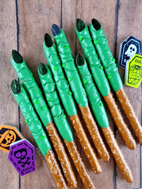 Halloween Classroom Treat Ideas - Witch Finger Pretzels