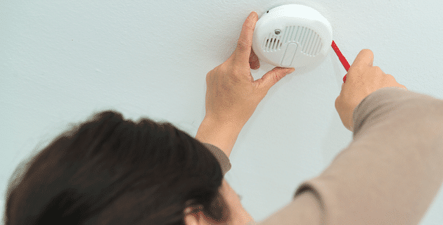 Spring Cleaning: How to Test Smoke Detectors